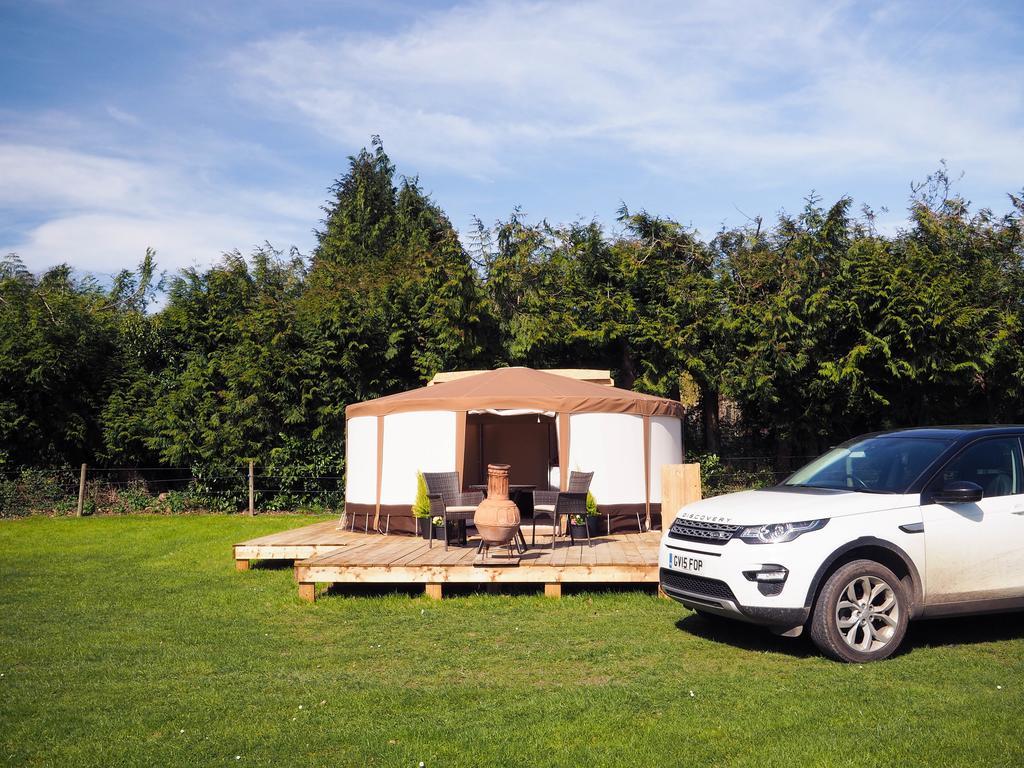 Hotel Old Dairy Farm Glamping à Emsworth Extérieur photo