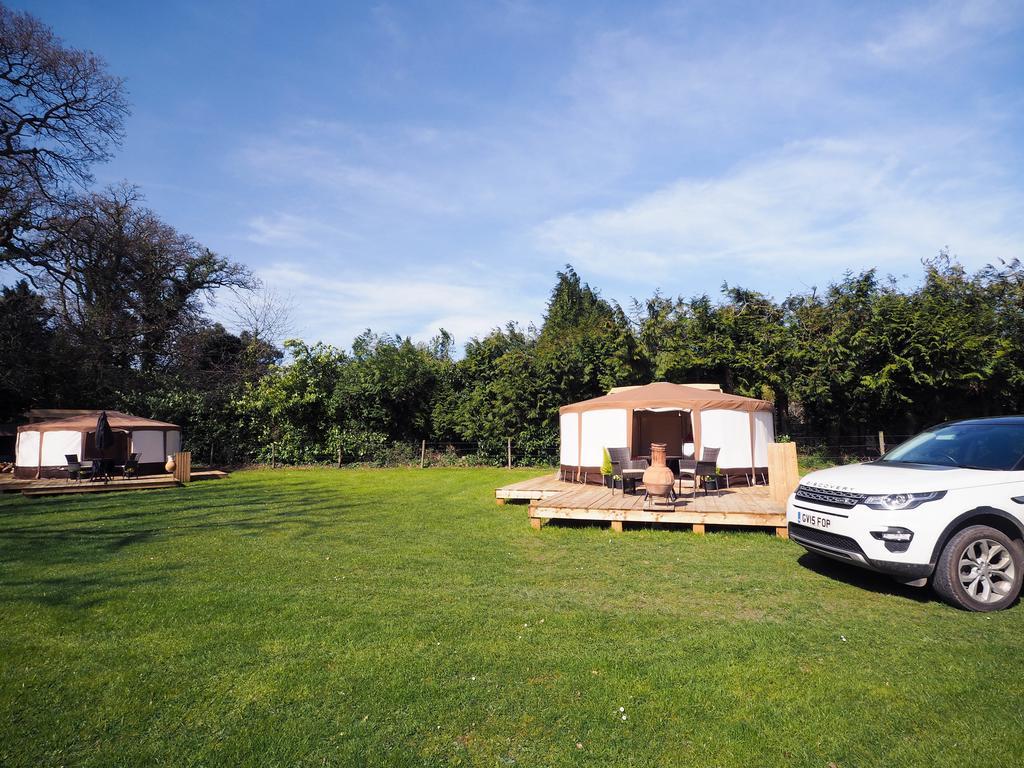 Hotel Old Dairy Farm Glamping à Emsworth Extérieur photo